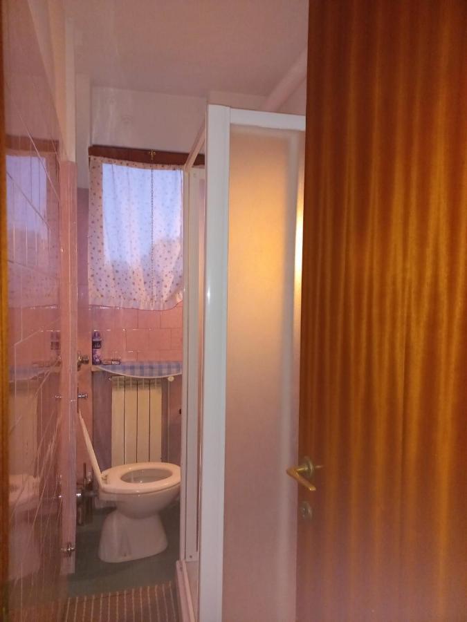 דורמלטו Lake Maggiore 2 Minutes Apartment מראה חיצוני תמונה